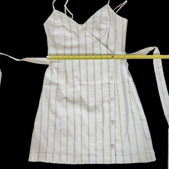 Banana Republic Speghetti Strap Stripped Button Front Adjudtable Strap Dress - Picture 11 of 13
